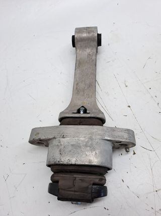 SOPORTE MOTOR HYUNDAI TUCSON (5)