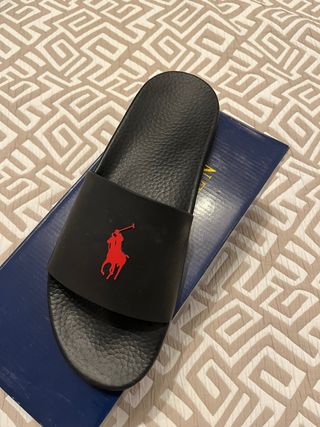 Chanclas Polo Ralph Lauren Negras con Logo Rojo