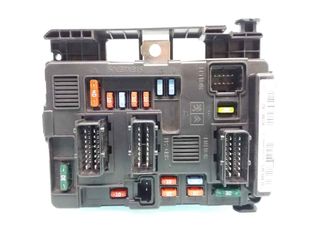 CAJA RELES / FUSIBLES CITROEN BERLINGO (7)