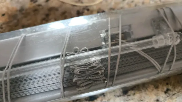 Persiana Aluminio Ikea 160 cm alto y 0,60 ancho