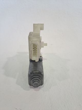 MOTOR ELEVALUNAS DELANTERO IZQUIERDO RENAULT CAPTUR II