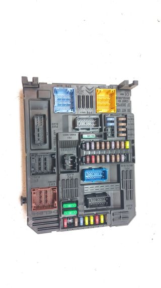 CAJA RELES / FUSIBLES PEUGEOT EXPERT TEPEE