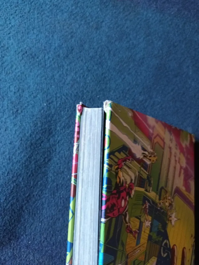 Tony stark iron man omnibus