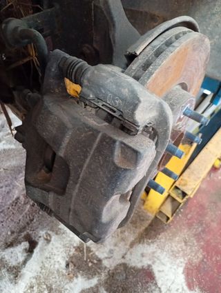 PINZA DE FRENO DELANTERA IZQUIERDA OPEL AMPERA
