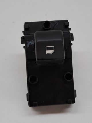 MANDO ELEVALUNAS TRASERO DERECHO KIA CEED (4)