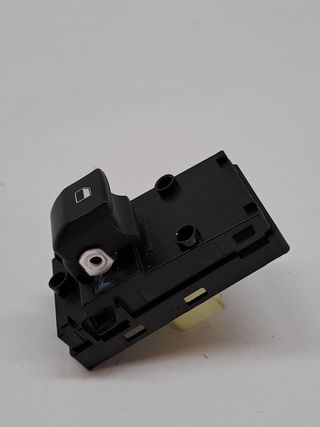 MANDO ELEVALUNAS TRASERO DERECHO KIA CEED (4)
