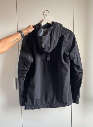 Giubbotto Napapijri nero con cappuccio