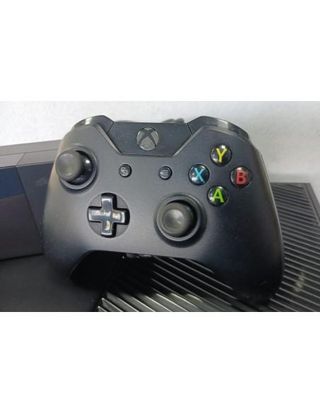 CONSOLA XBOX ONE 1TB CON CAJA