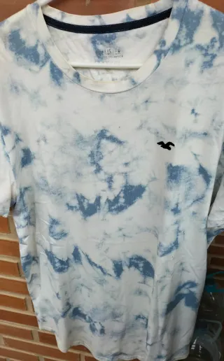 Camiseta Hollister chico tie-dye