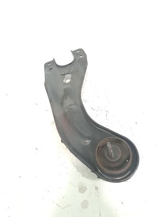 BRAZO SUSPENSION SUPERIOR TRASERO DERECHO KIA CEED