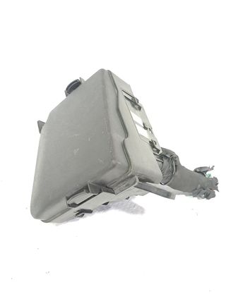 CAJA FUSIBLES KIA CEED (2)