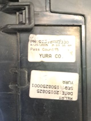 CAJA FUSIBLES KIA CEED (2)