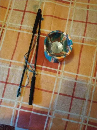 Diábolo y palos