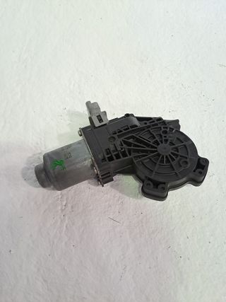 MOTOR ELEVALUNAS DELANTERO IZQUIERDO CITROEN BERLINGO
