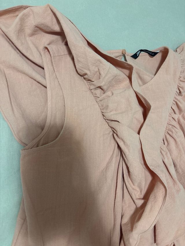 Blusa Zara rosa volantes