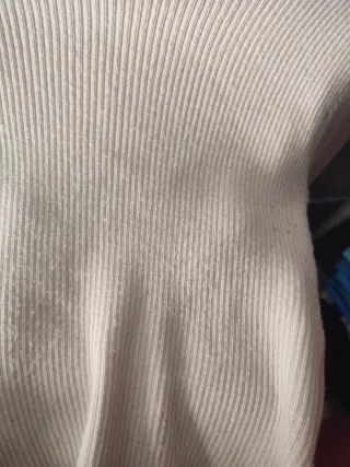Jersey blanco de cuello alto