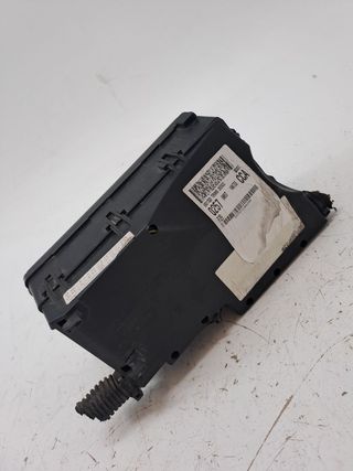 CAJA RELES / FUSIBLES FORD FOCUS BERLINA (CAK)