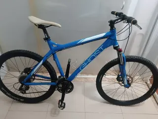 Conjunto Bicicletas MTB y Rodillo