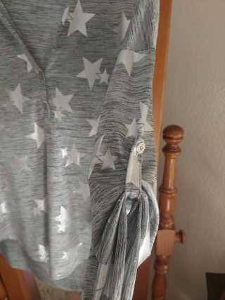Blusa Made in Italy estrellas gris talla única