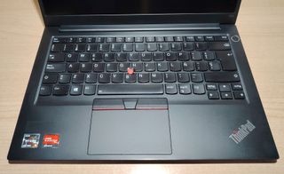 Portátil Lenovo Thinkpad E14 Gen 2 FULLHD, 512 SSD