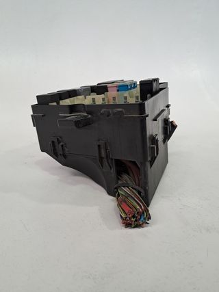 CAJA RELES / FUSIBLES FORD KUGA (CBS) (5)