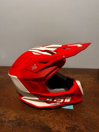 Casco J18 Pulsar Rosso
