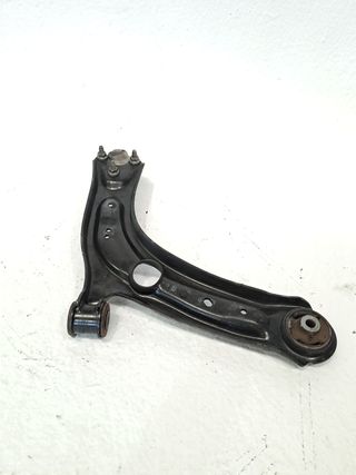 BRAZO SUSPENSION INFERIOR DELANTERO IZQUIERDO VOLKSWAGEN PAS