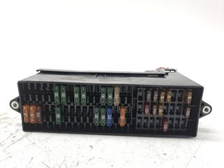 CAJA RELES / FUSIBLES SEAT ALHAMBRA (711)