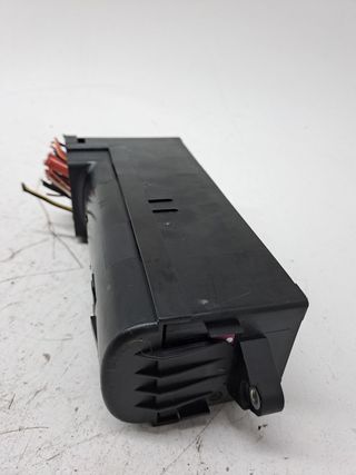 CAJA RELES / FUSIBLES SEAT ALHAMBRA (711)