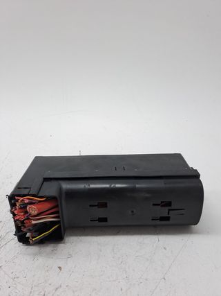 CAJA RELES / FUSIBLES SEAT ALHAMBRA (711)