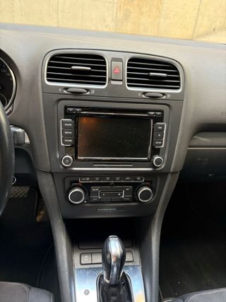 Volkswagen Golf Sport 1.6 TDI DSG 105cv 2012