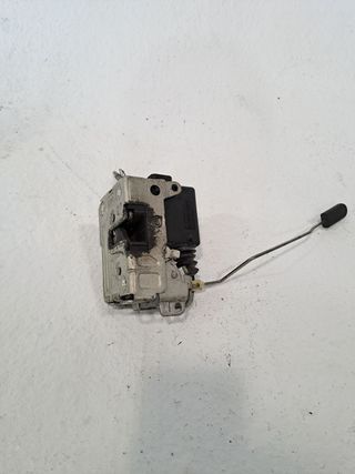 CERRADURA PUERTA DELANTERA DERECHA DACIA LOGAN MCV