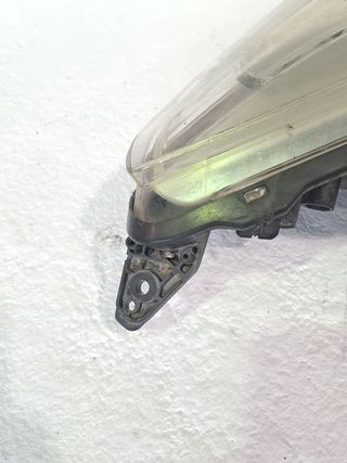 FARO IZQUIERDO RENAULT SCENIC III (3)