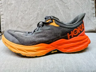 Hoka Speedgoat 5
