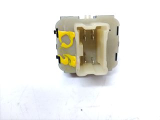 MANDO ELEVALUNAS DELANTERO IZQUIERDO RENAULT CAPTUR (4)