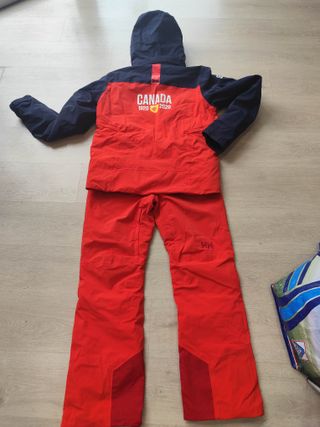 Conjunto Esquí Helly Hansen Rojo