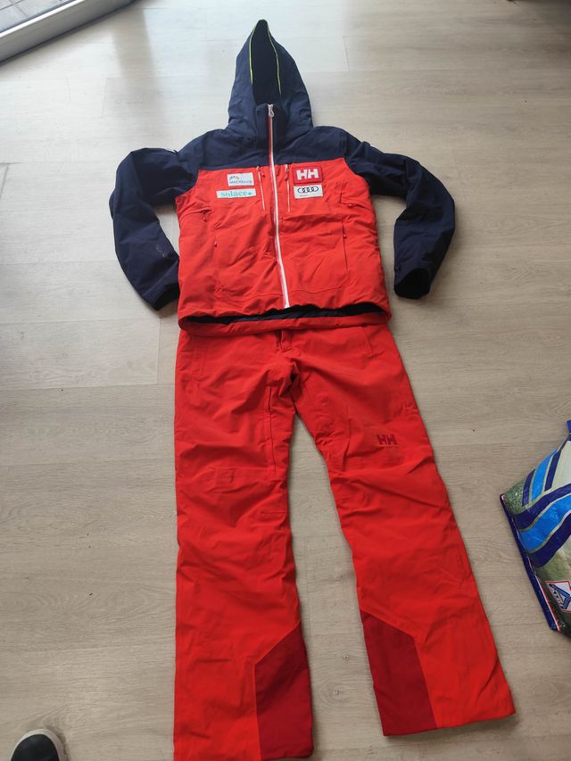 Conjunto Esquí Helly Hansen Rojo