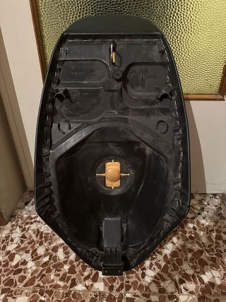 Sella originale Peugeot Vivacity pelle nera