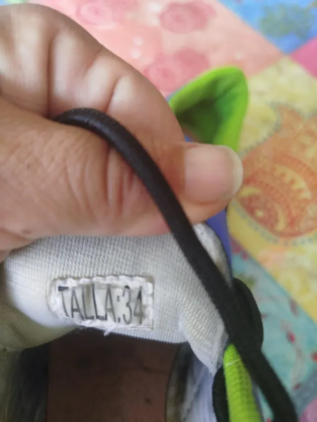 Botas de fútbol para niño