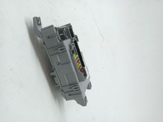 CAJA RELES / FUSIBLES PEUGEOT BIPPER (2)