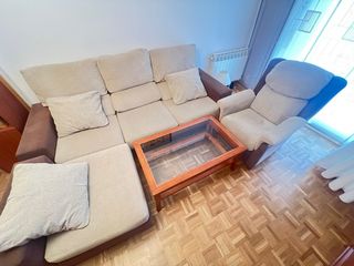 Sofa tres plazas sillón reclinable y mesa elevable