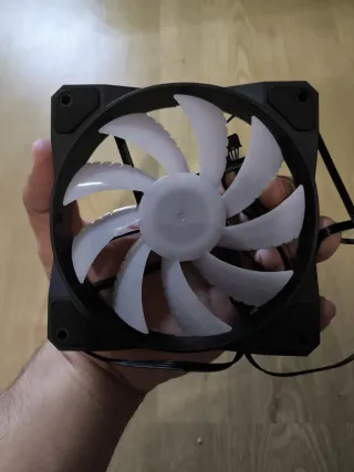 Ventilador MSI PC 12V DC 0.2A  Con RGB