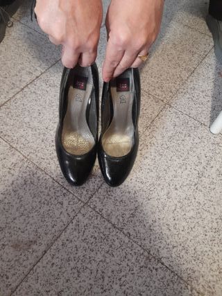 Zapatos de tacón negros Dulce Rubio