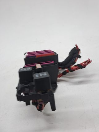 CAJA RELES / FUSIBLES AUDI Q5 (8R)