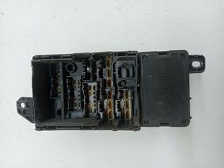 CAJA RELES / FUSIBLES MINI MINI (R50,R53)