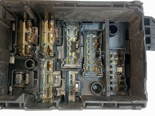 CAJA RELES / FUSIBLES MINI MINI (R50,R53)