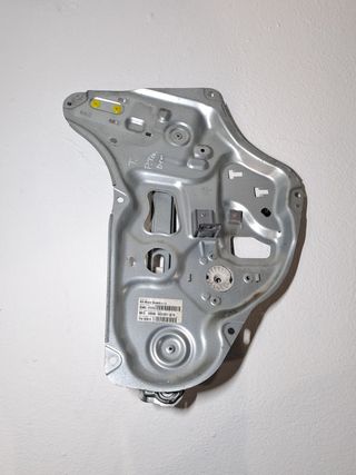 ELEVALUNAS TRASERO DERECHO HYUNDAI IX35 (3)