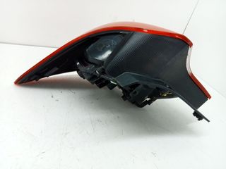 PILOTO TRASERO IZQUIERDO FORD KA+ (2)
