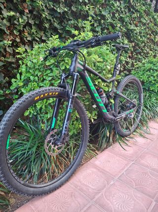 Bicicleta Scott Spark 940