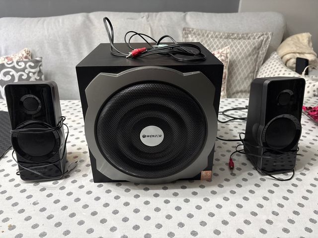 Altavoces Woxter con Subwoofer